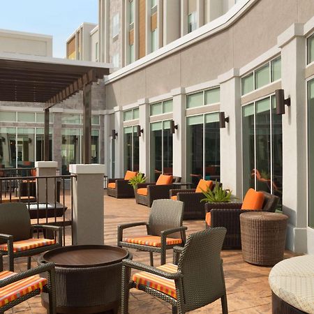 Hilton Garden Inn Houston-Baytown Bagian luar foto