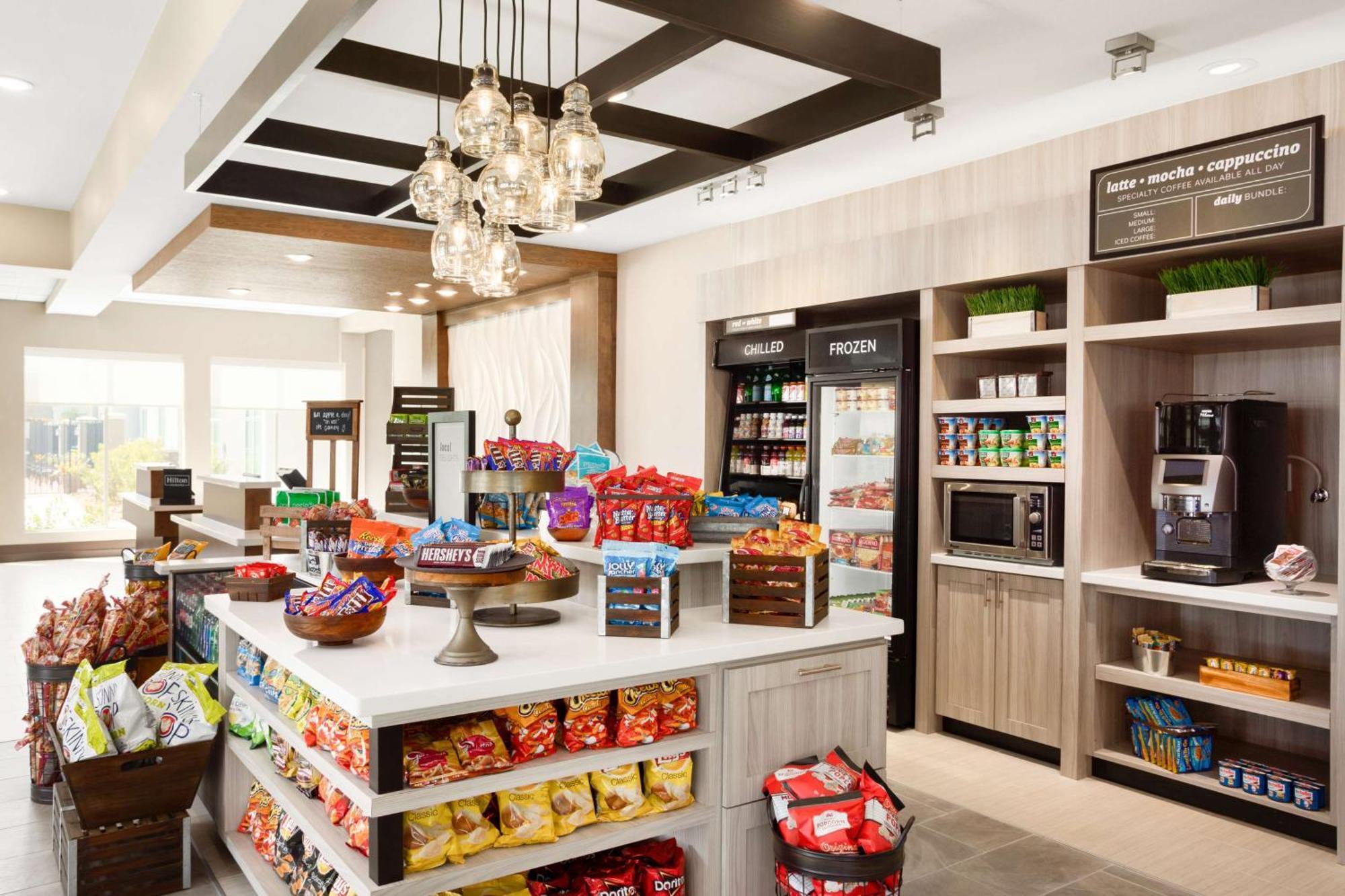 Hilton Garden Inn Houston-Baytown Bagian luar foto